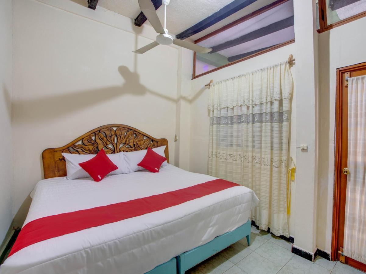 Oyo Hotel Casa Ada Zihuatanejo Zewnętrze zdjęcie